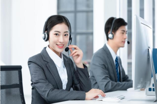 適合中小型抖音網(wǎng)店托管客服的公司是什么樣的？